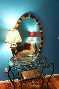 Pure Nuphoria Bed & Breakfast National Harbor Exterior foto